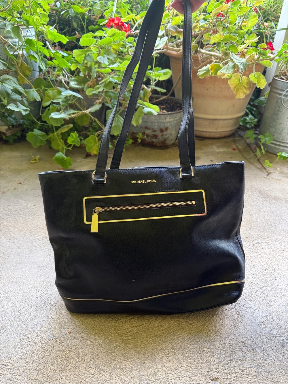 MICHAEL KORS Black Tote with Yellow Trim